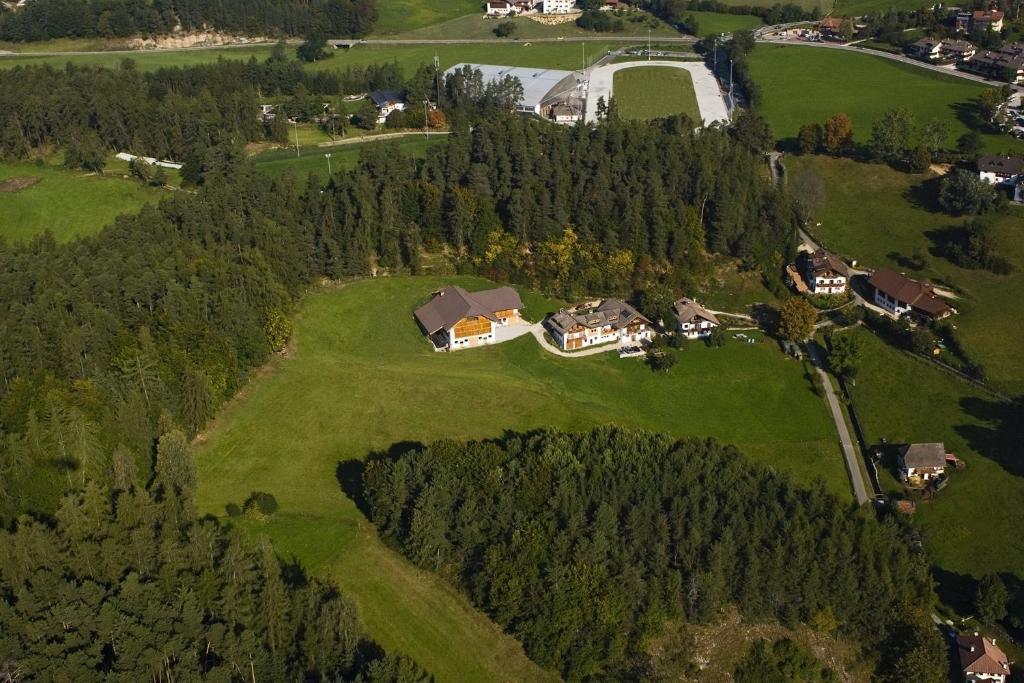 Appartments Neuhof Collalbo Eksteriør billede