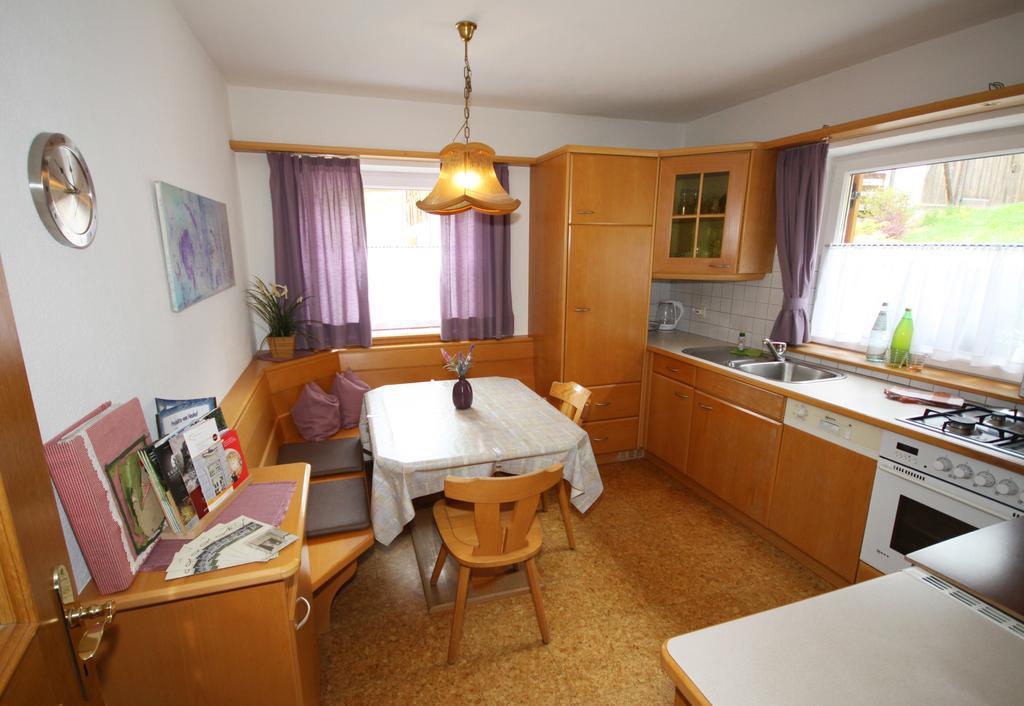 Appartments Neuhof Collalbo Eksteriør billede